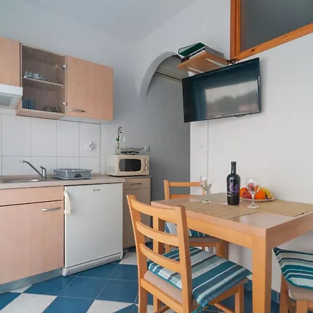 Apartment Molo Mare Hvar Town