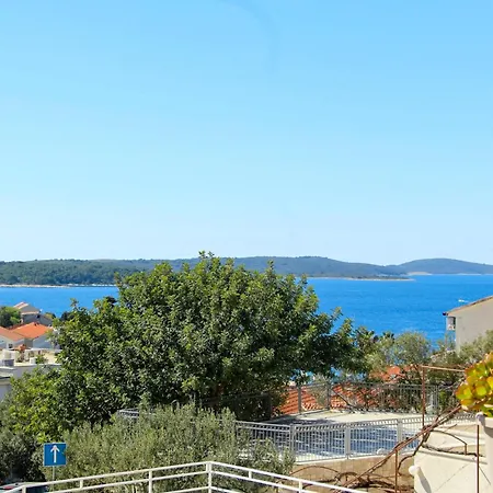 Molo Mare Hvar Town