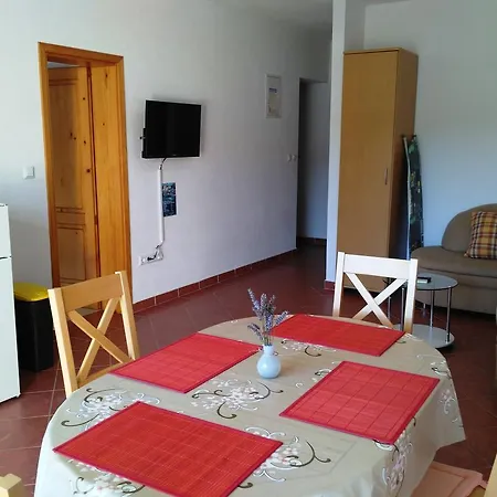 Molo Mare Apartment *