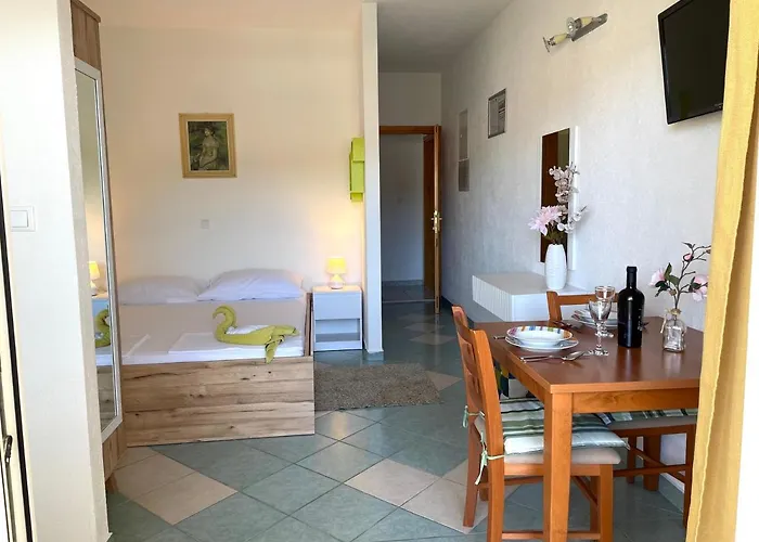 Apartman Molo Mare Hvar Town
